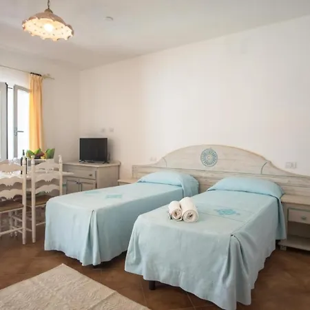 Apartment Superb Le Residenze Del Golfo Di Num2191 *